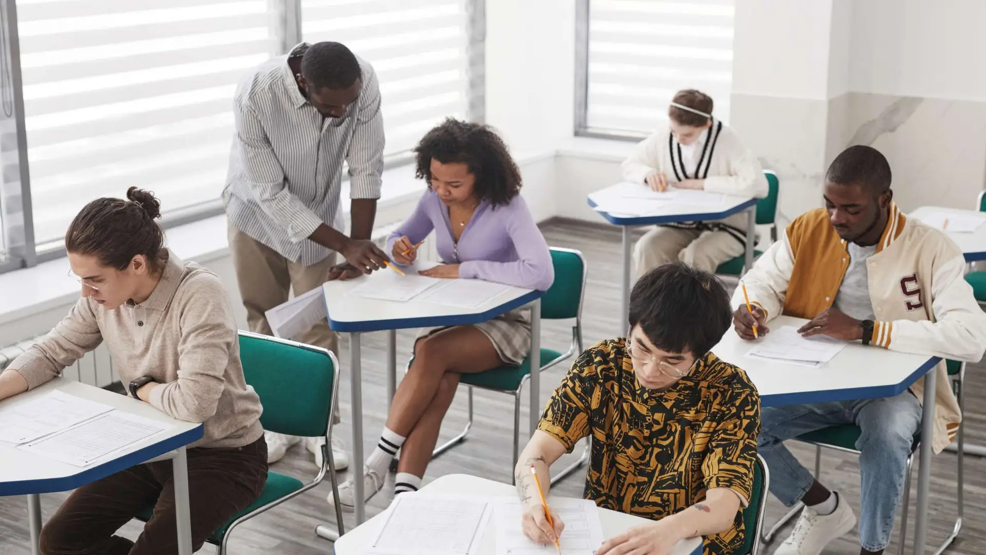 ¿Cómo saber tu nivel real de inglés? Guía clara para niños, jóvenes y adultos en Terrassa
